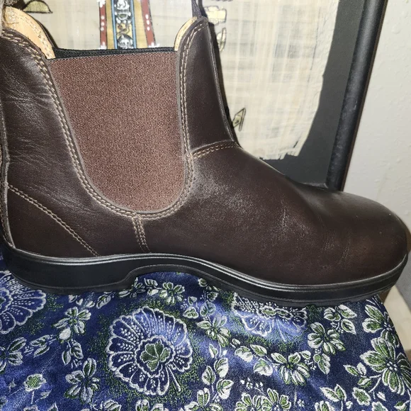 Men's Blundstone 550 Classic Fit Walnut US Size 11 *Has Damage - Picture 4 of 14